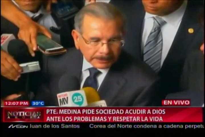 El Presidente Medina Acude A La Funeraria Donde Velan Los Restos De Juan De Los Santos #Video