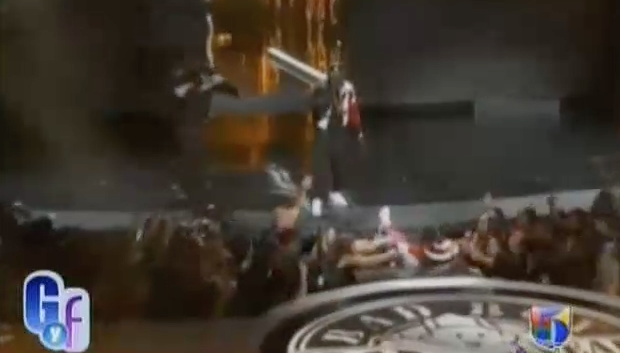 La Caída De De P.Diddy Durante Una Presentación En Los Premios BET #Video